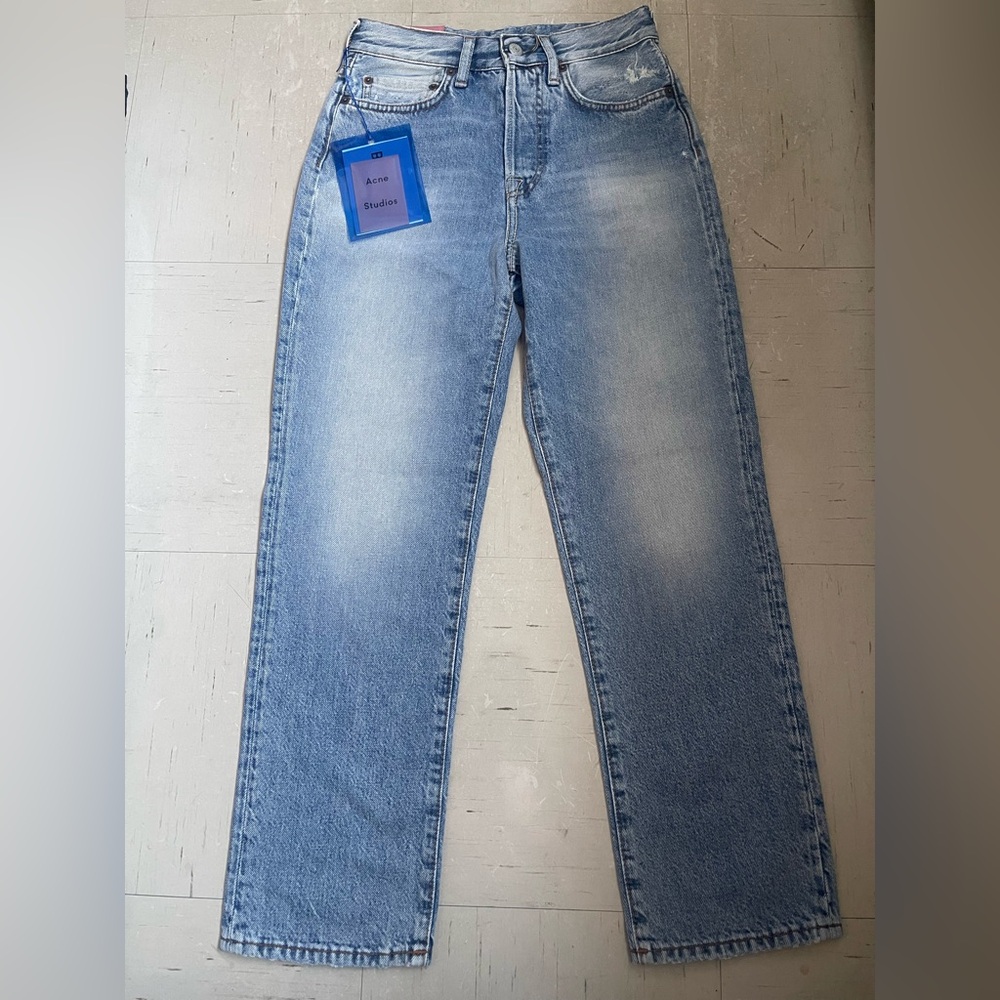 Acne Studios Light blue vintage 1997 5-pocket denim with a mid waist
